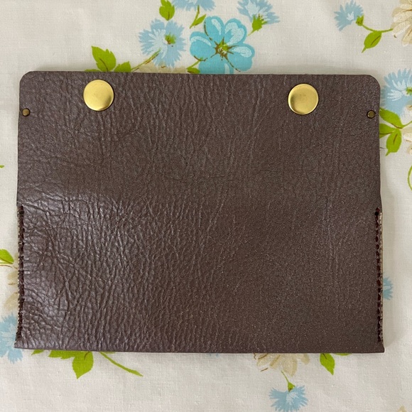 Handmade Genuine Leather Wallet - Picture 1 of 5